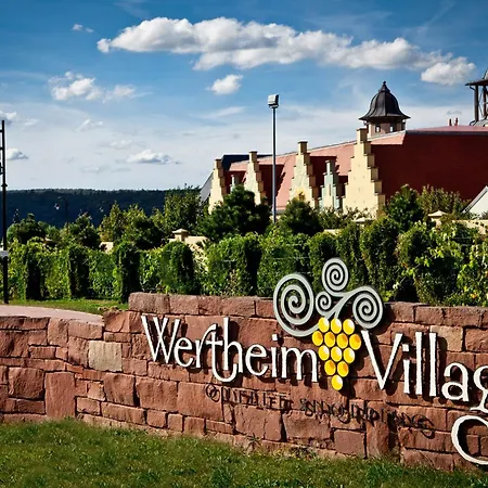 Studio I Whirlpool I Naehe Zu Wertheim Village Und Golfanlage I Netflix I An Der A3 Apartment *