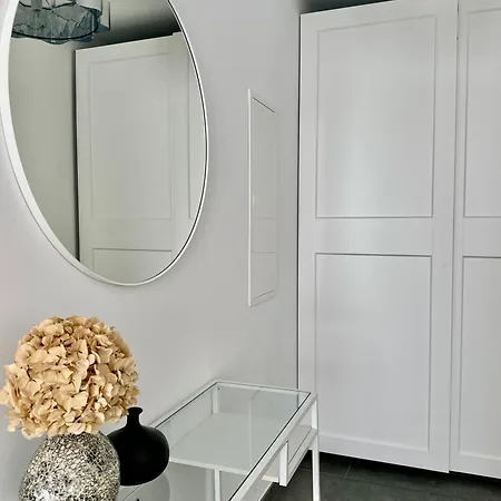 公寓 Studio I Whirlpool I Naehe Zu Wertheim Village Und Golfanlage I Netflix I An Der A3 *