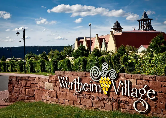 Studio I Whirlpool I Naehe Zu Wertheim Village Und Golfanlage I Netflix I An Der A3 Apartment *